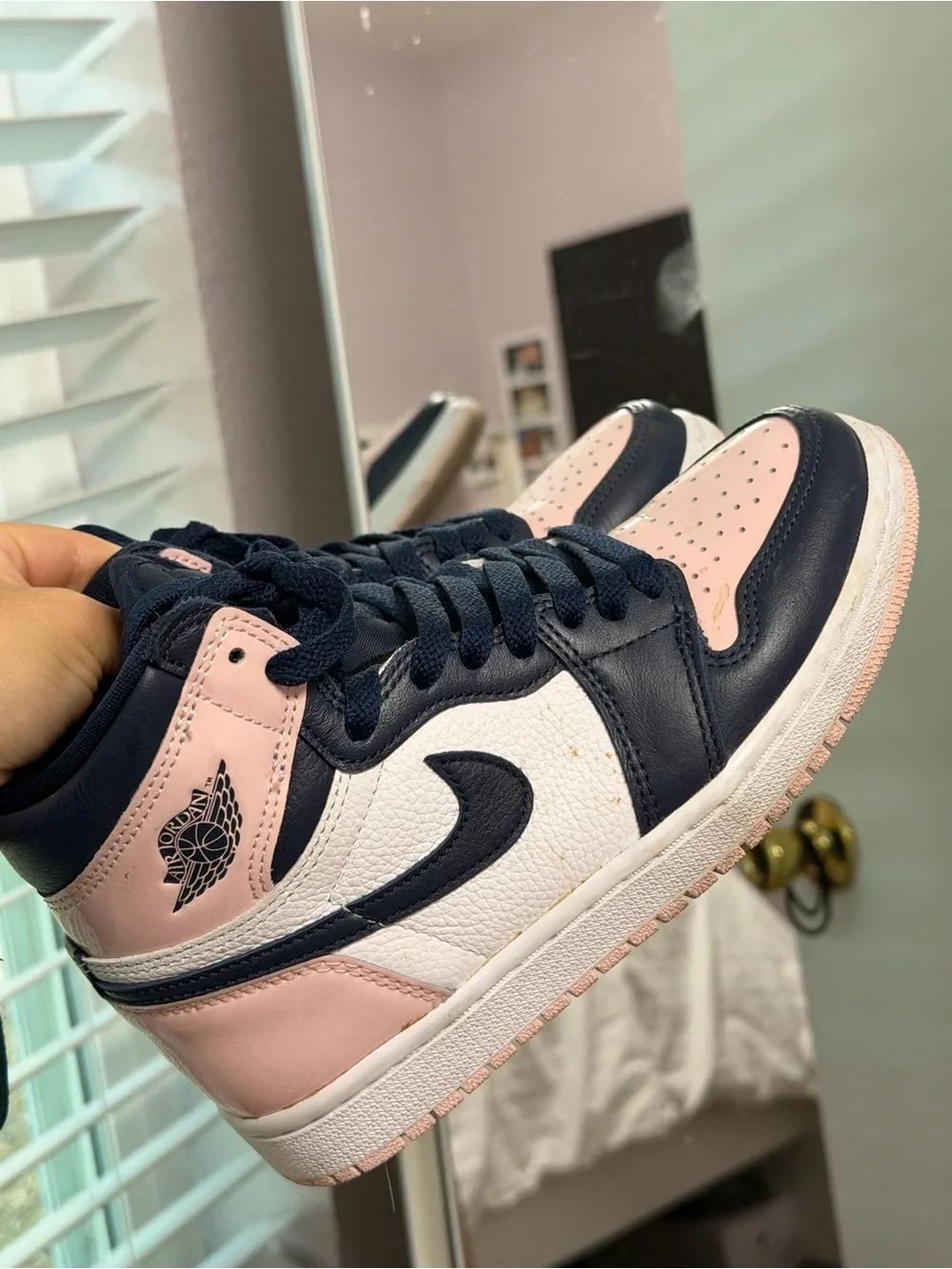 Nike Girls Navy and Light Pink High-Top Sneakers